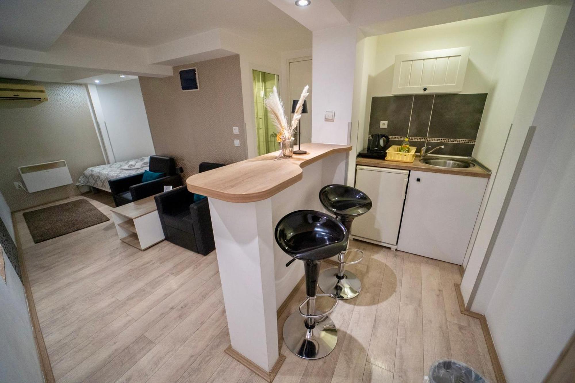 Apartmani Aleksandra U Centru Grada Kragujevac Zewnętrze zdjęcie
