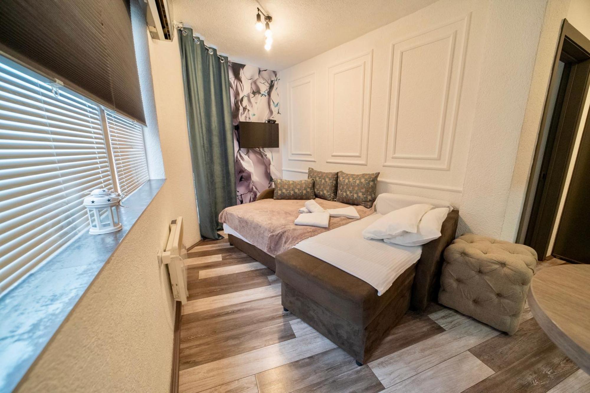 Apartmani Aleksandra U Centru Grada Kragujevac Zewnętrze zdjęcie