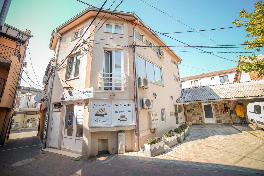 Apartmani Aleksandra U Centru Grada Kragujevac Zewnętrze zdjęcie