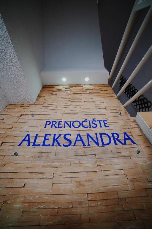 Apartmani Aleksandra U Centru Grada Kragujevac Zewnętrze zdjęcie